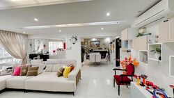 Blk 245 Pasir Ris Street 21 (Pasir Ris), HDB Executive #577377001